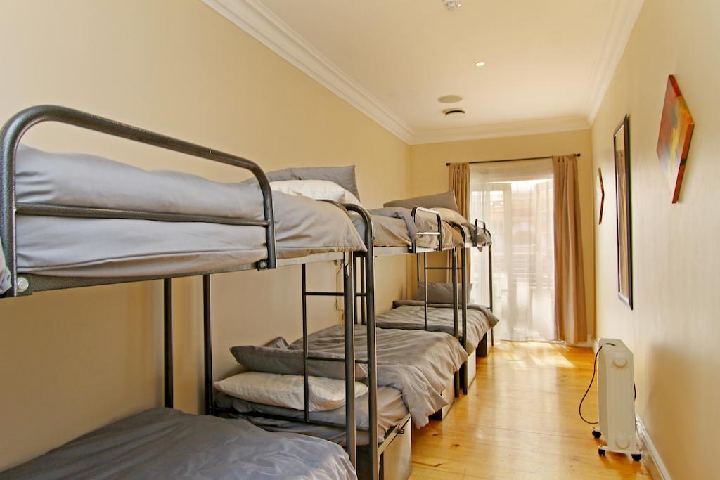Forty8 Backpackers Hotel Kaapstad Kamer foto