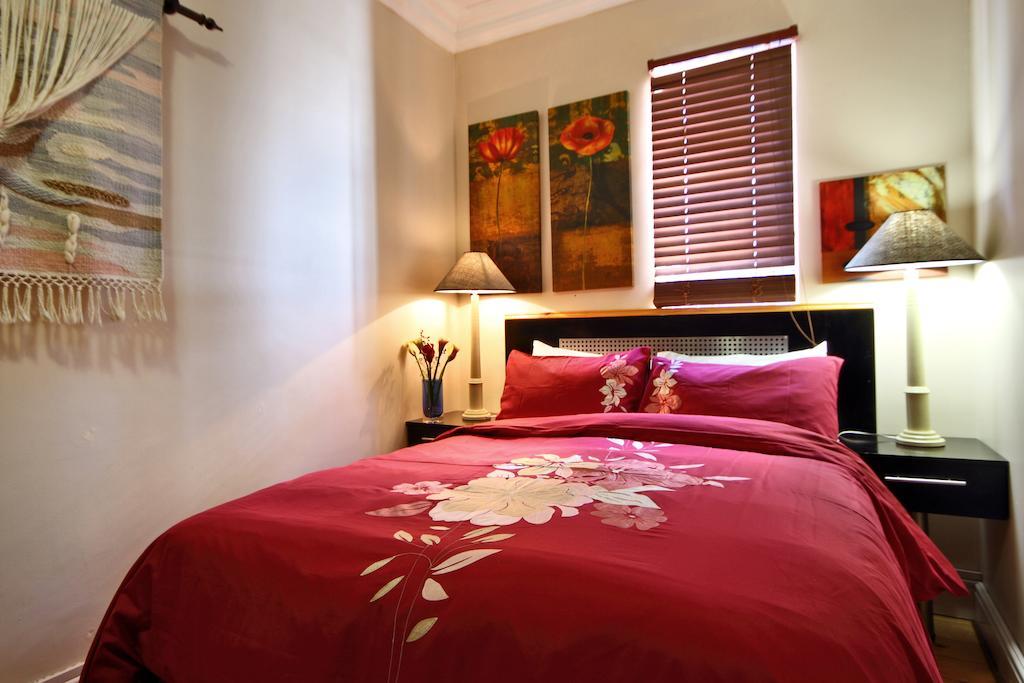 Forty8 Backpackers Hotel Kaapstad Kamer foto