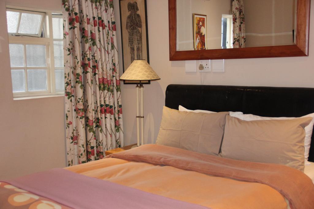 Forty8 Backpackers Hotel Kaapstad Buitenkant foto